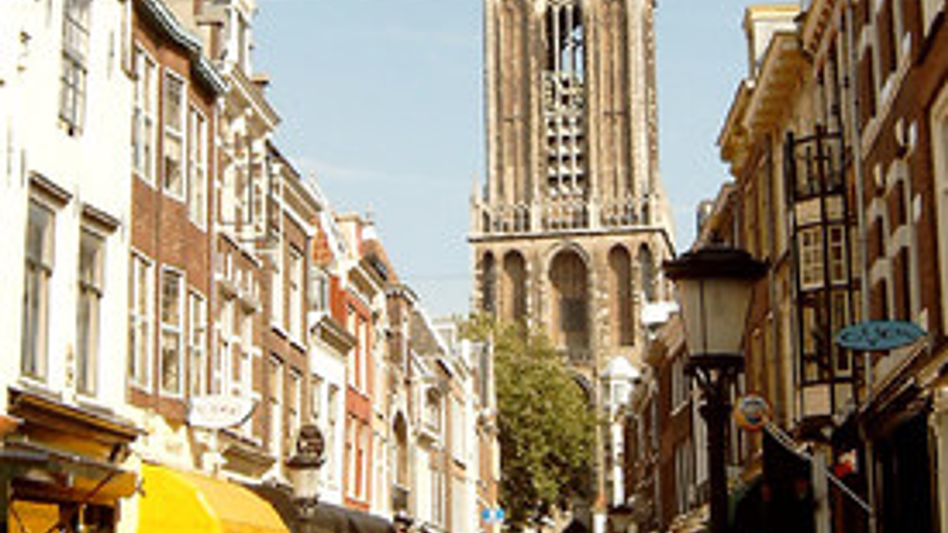 utrecht-domtower-1463697.jpg