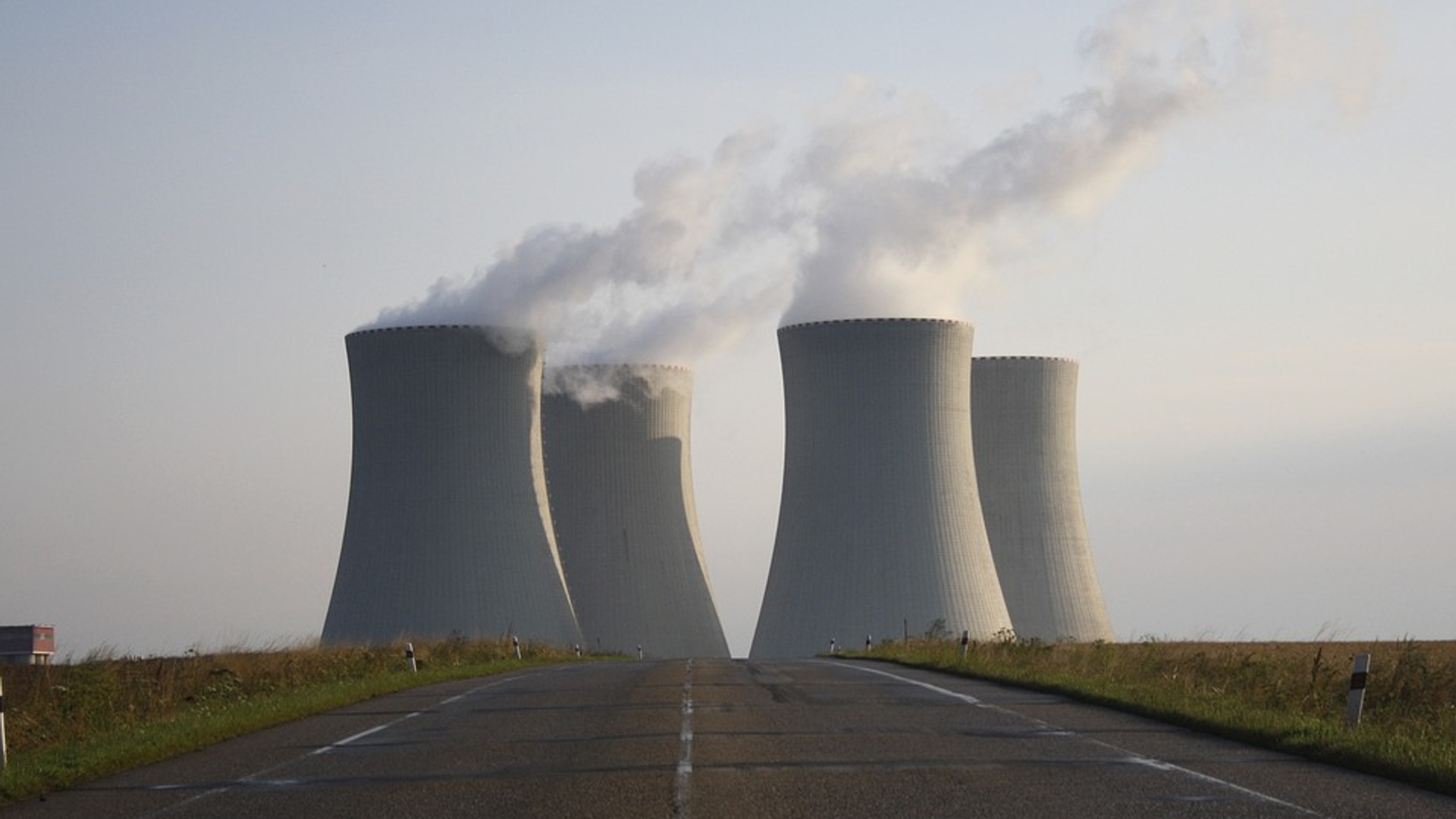 nuclear-power-plant-744424_960_720