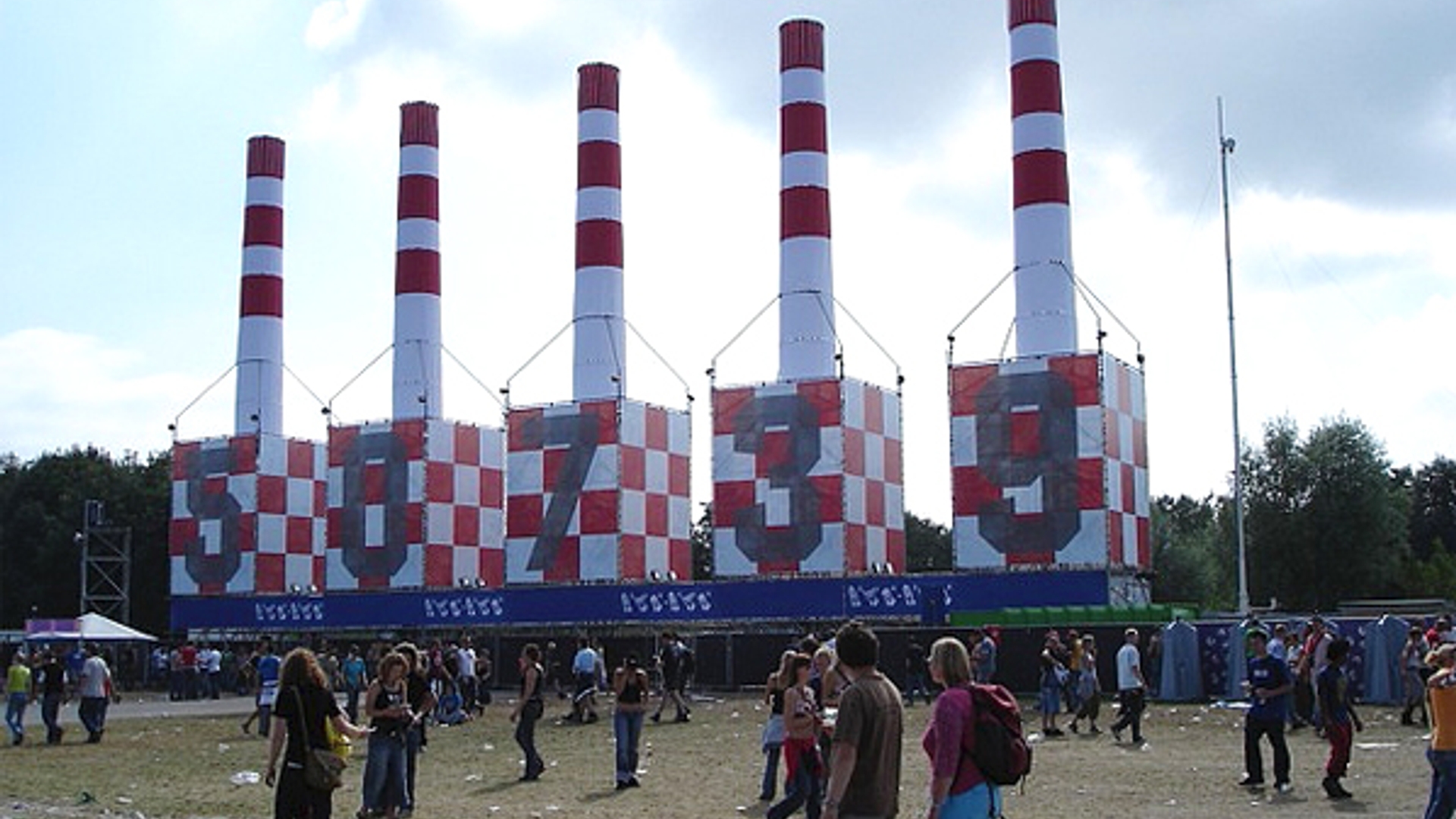 Lowlands_Allert-Aalders-Flickr.jpg