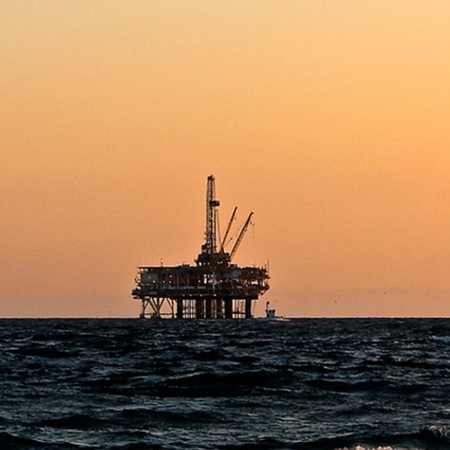 ‘Oliebedrijven maken klimaatdoelen onhaalbaar’